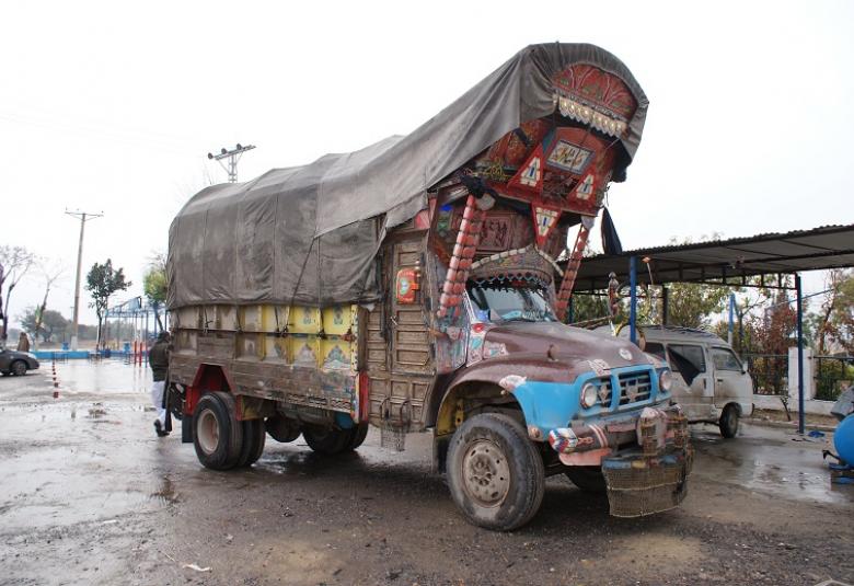 Пакистанские грузовики