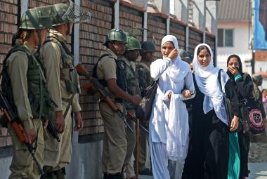 Индийские военные в оккупированном Кашмире